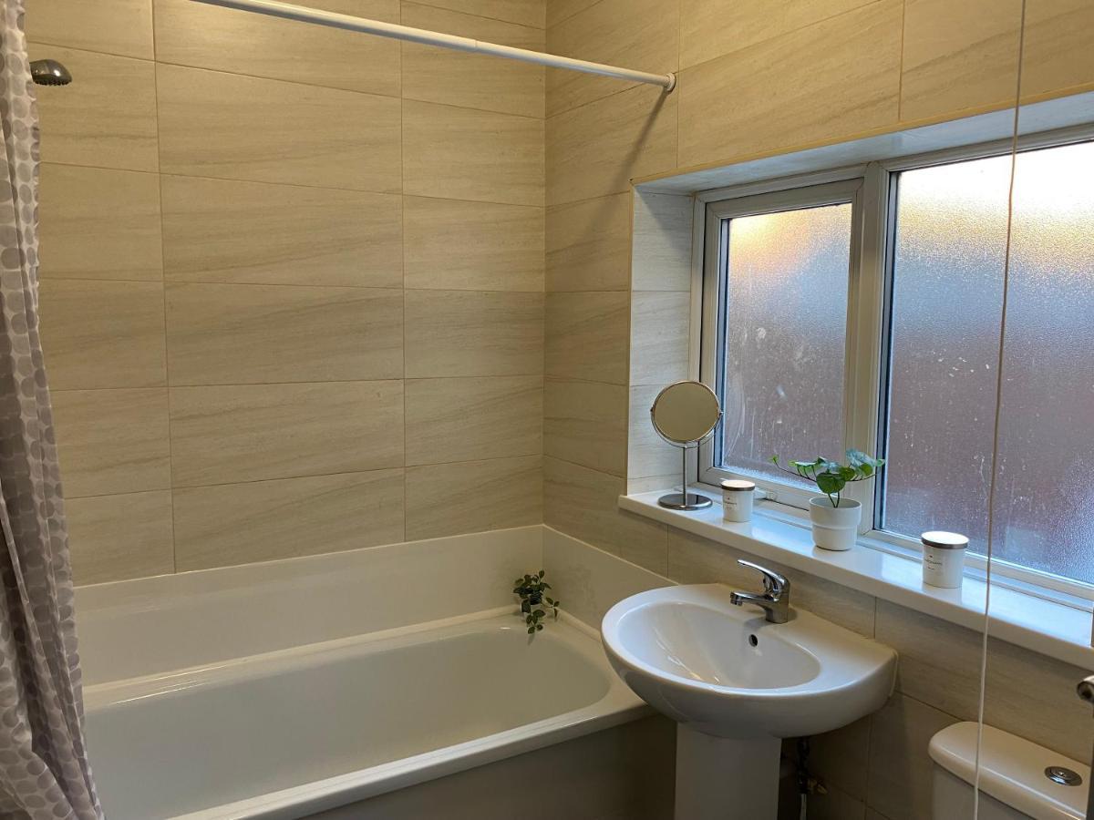Overhill - Spacious 2 Bed Ground Floor Flat Close To Newcastle Гейтсхед Екстериор снимка